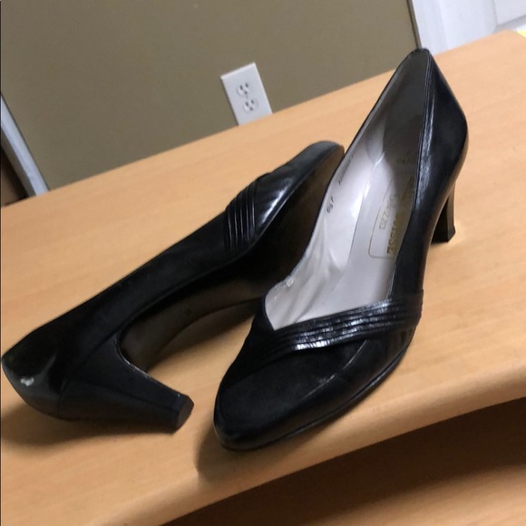 Bally Suisse Pumps Black Leather Suede 6.5 - Picture 8 of 16